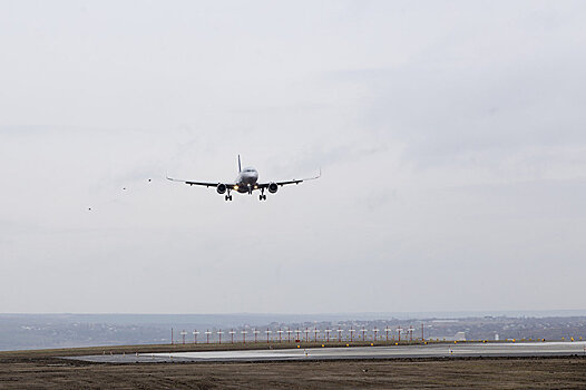 Самолет авиакомпании KLM экстренно сел в аэропорту Румынии