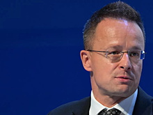 «Шаг в бездну»: Сийярто предупредил о прямой войне с Россией