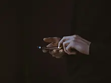Мошенник выманил у доверчивой пенсионерки 1000 долларов