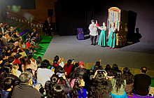 Около 2 тыс. зрителей увидели в Индии выступления Новосибирского областного театра кукол