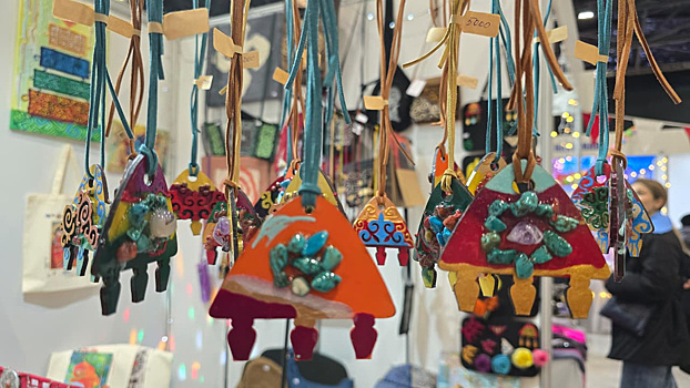 Где прошлое дышит в настоящем. Как художница из Уральска оживляет национальную память через искусство?