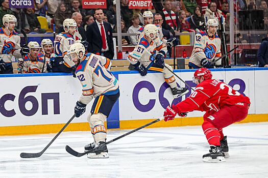 «Проиграть в таком матче — отстой». Форвард «Шанхая» — об игре со СКА