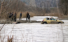 Иномарка с четырьмя девушками утонула в Новосибирской области