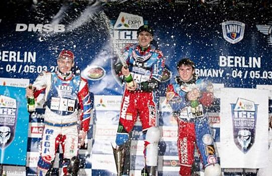 Дмитрий Колтаков победил в российском этапе FIM Ice Speedway Gladiators