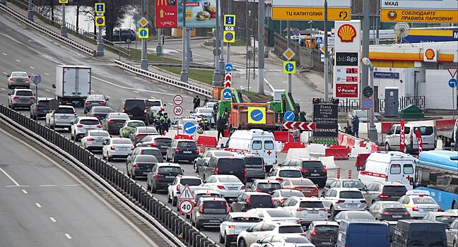 Как в городах России пробивают пробки на дорогах?