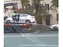 Пьяный ростовчанин пытался угнать свою машину с эвакуатора