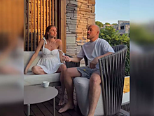 Избранница Владимира Селиванова показала фигуру спустя неделю после родов