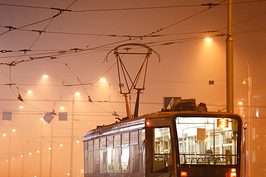Поломка вынудила пассажиров трамвая в Кемерове выбежать на мороз