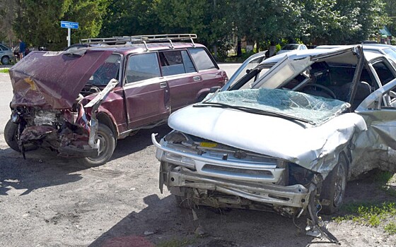В Сараях столкнулись «двенадцатая» и «четвёрка», пострадали шесть человек