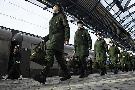 В Башкирии более 1000 людей встречали поезд с ранеными российскими бойцами