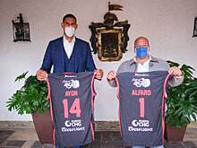 Густаво Айон продолжит карьеру в Мексике