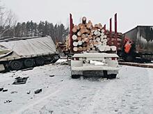 Кировские полицейские устанавливают обстоятельства ДТП с четырьмя грузовыми машинами