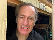 Актер сериала «Лучше звоните Солу» перенес сердечный приступ на съемках