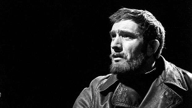 Как Армен Джигарханян стал символом театральной эпохи