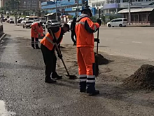 В Иркутске на улице Канской подтопило пять участков во время ливня