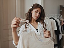 Стилист Петрова рассказала, в чем встречать год Красной Огненной Лошади