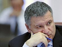 Аваков удалил пост с оскорблениями Трампа из Facebook