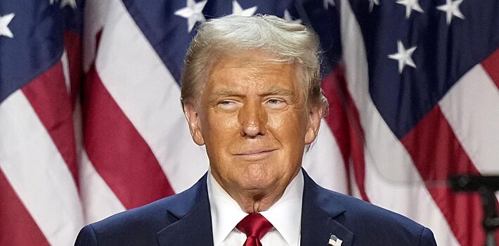 Член совета ИИХФ о возможном возвращении России: «Если на докладе кто-то скажет, что Трамп сможет обеспечить безопасное проведение ЧМ, буду рад. Но я думаю, что он занят и не будет заниматься турнирами»