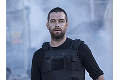 Энтони Старр и Джейсон Вонг сыграют в новом военном триллере Гая Ричи о войне в Афганистане