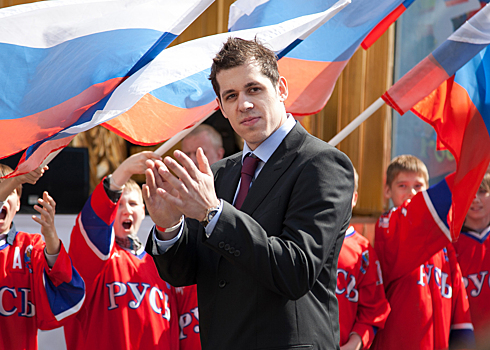 Оказался любителем поговорить за рулем и превысить скорость: звезда НХЛ Малкин собрал более 140 штрафов