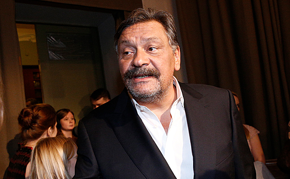 Звезду «Кухни» уволили из МХТ Чехова за антироссийскую позицию