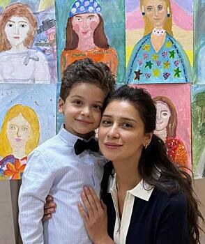 Равшана Куркова показала редкие кадры с первенцем