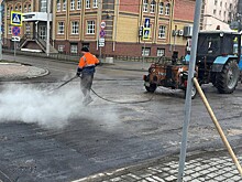 В Йошкар-Оле восстанавливают дорожное покрытие и устанавливают новые знаки