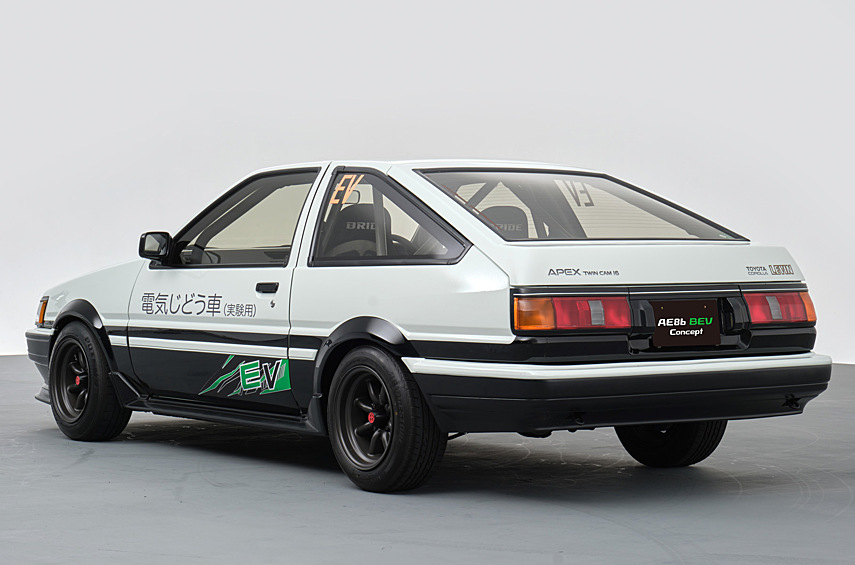 При этом сохранена оптимальная развесовка, а электропривод совмещён с механической коробкой передач.