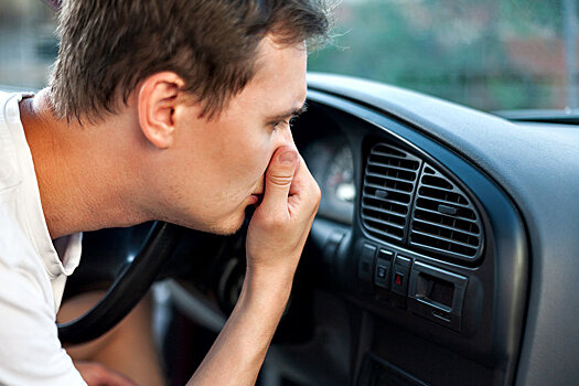 Какие неисправности в автомобиле можно определить по запаху