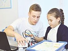 Первые шаги инженеров будущего. В Омске открыли классы робототехники
