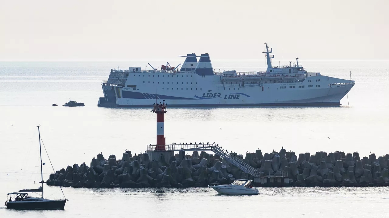 Генконсульство РФ: пассажиры парома Seabridge получат компенсацию