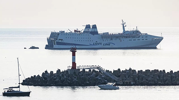 Простоявший у Сочи три дня паром Seabridge вернулся в Трабзон