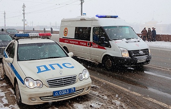 Под Самарой фура раздавила микроавтобус: погибших уже 12, водитель же грузовика жив-здоров