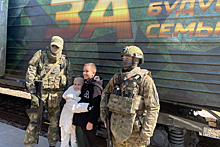 На железнодорожный вокзал Уссурийска прибыл уникальный агитационный поезд Министерства обороны Российской Федерации «Сила в Правде»