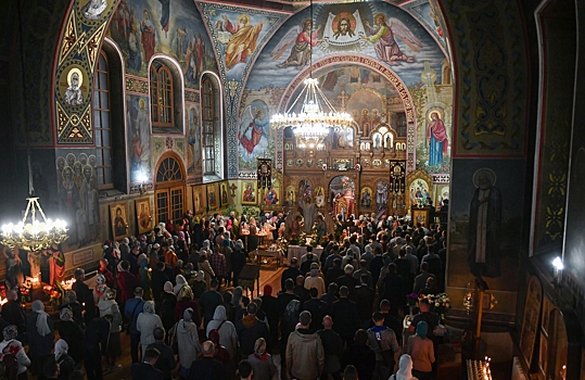 Московский священник описал современную православную молодежь