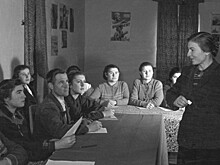 После работы – за парту: какими были вечерние школы в СССР и кто в них учился?