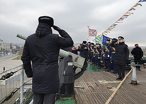 На Черноморском флоте прошла патриотическая акция «Выстрел памяти»