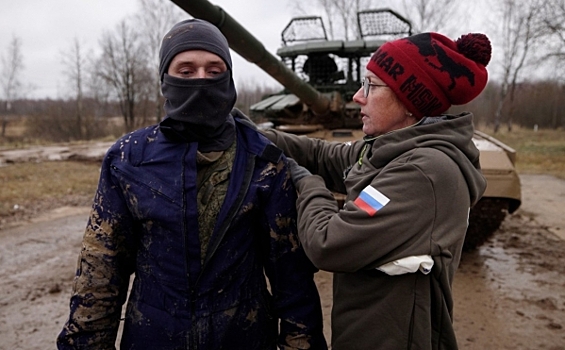 «Народный фронт» протестировал новые огнестойкие костюмы для танкистов