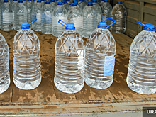 Врач: вода в пластиковых бутылках может привести к раку