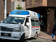 Удар молнии отправил пятерых школьников в больницу