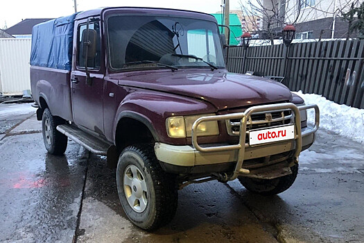 Редкий российский автомобиль выставили на продажу в Тюмени