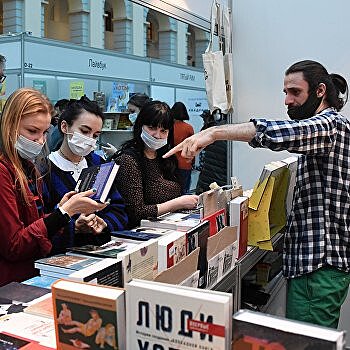 Кому — Non/fiction, а кому — запреты и контрабанда. Что не так с книжным рынком Украины