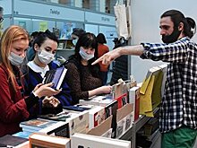 Кому — Non/fiction, а кому — запреты и контрабанда. Что не так с книжным рынком Украины