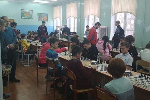 Золото окружной спартакиады по шахматам досталось юным жителям Вешняков