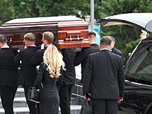 Видео, фото: в Москве началось прощание с Александром Масляковым