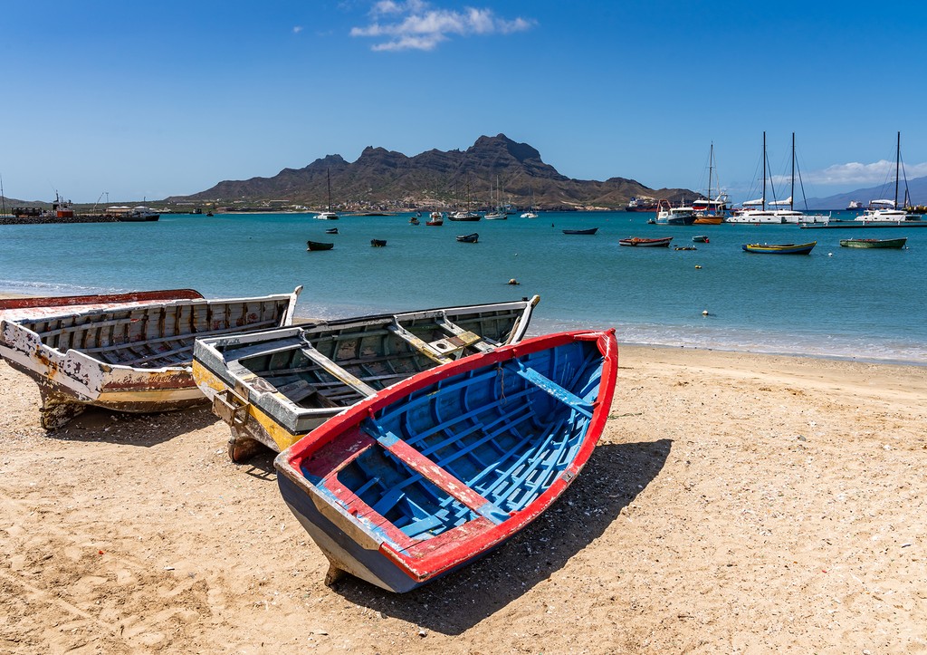 Труп россиянина в окружении акул: детали гибели туристов у острова Верде