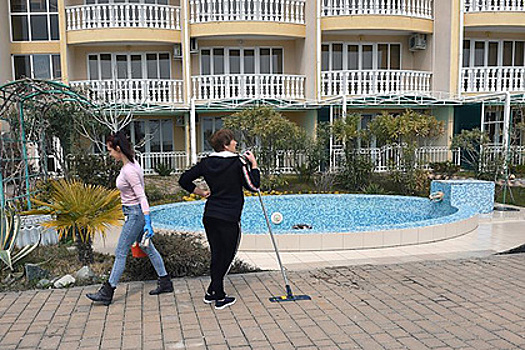 «Космические цены» на отели в Крыму вызвали споры в сети среди россиян