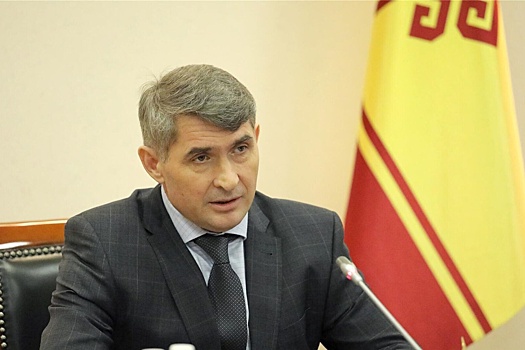 В День народного единства Олег Николаев пожелал жителям Чувашии уверенности в завтрашнем дне