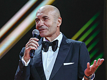 «Как вам?»: Игорь Крутой показал публике своих подросших внучек