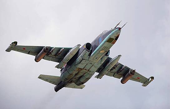 Су-25  выдержал два попадания Stinger